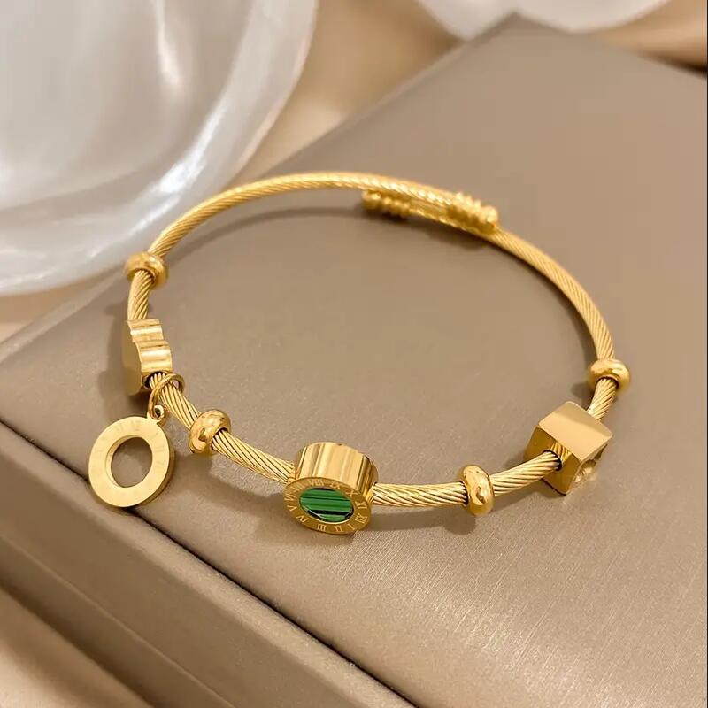 Shop the Glam Sleek Stainless Steel Malachite Roman Numeral Charm Bracelet for Women. Discover elegant charm jewelry perfect for everyday wear, parties and gifting.